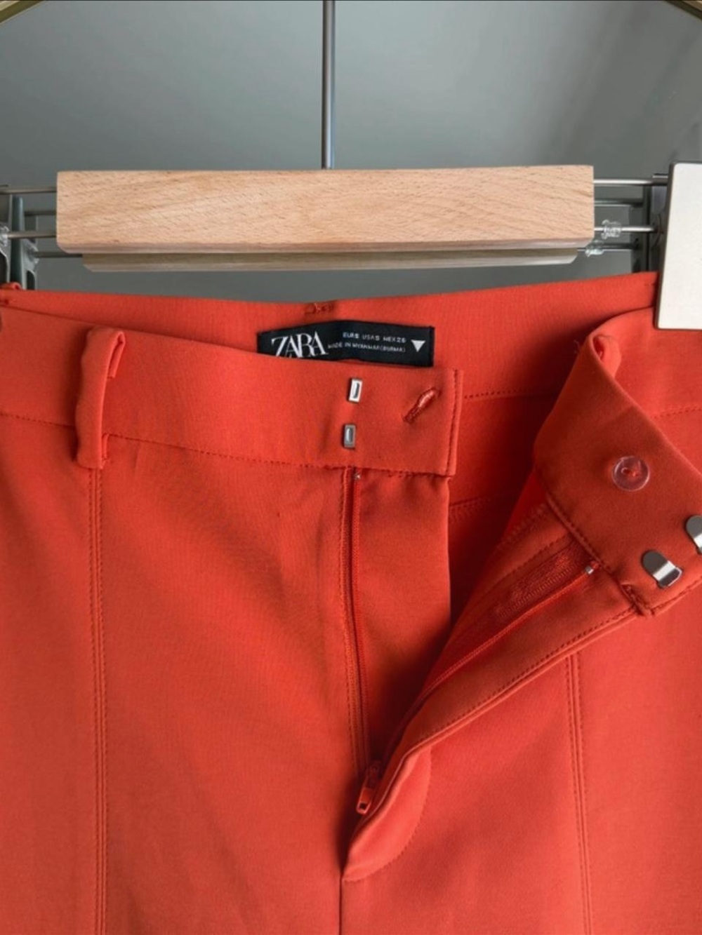 Zara Orange Cutout Skinny Flare Pants - Picture 3 of 4
